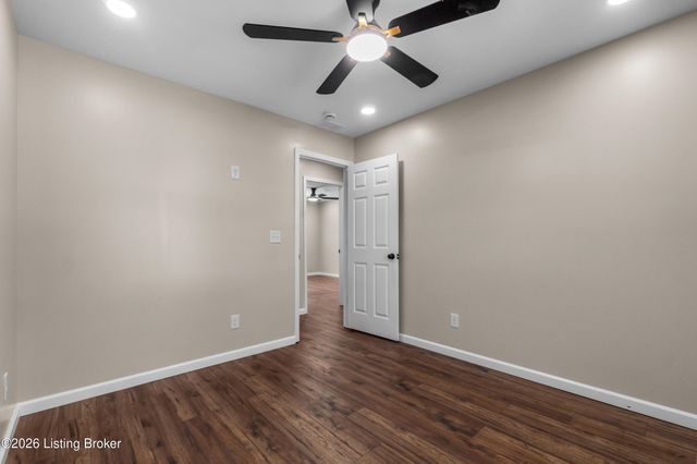 6502 Kenmore Ave, Louisville, KY 40216