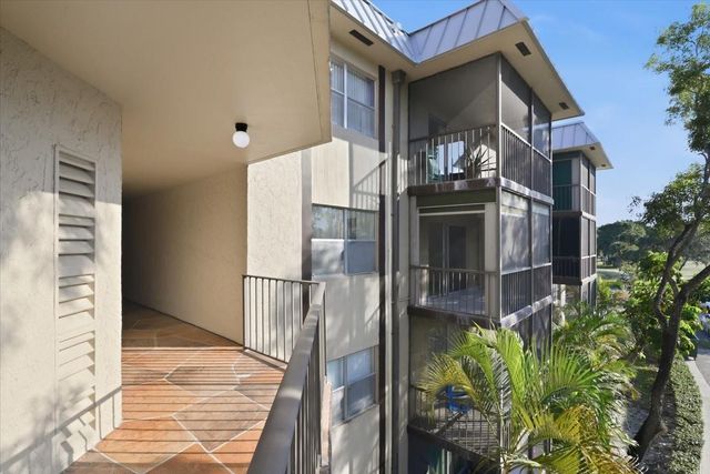 6101 N Falls Circle Dr 309, Lauderhill, FL 33319