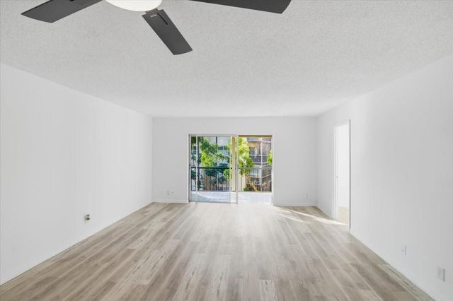 6101 N Falls Circle Dr 309, Lauderhill, FL 33319