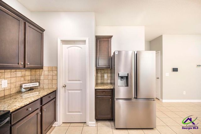 318 Flowing Meadows Drive, Kathleen, GA 31047