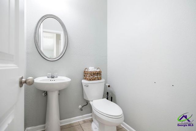 318 Flowing Meadows Drive, Kathleen, GA 31047