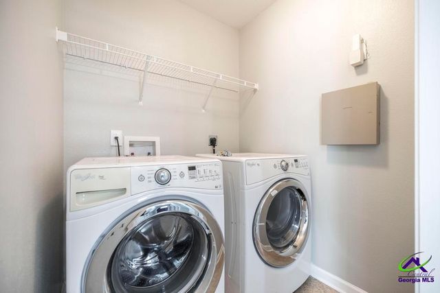 318 Flowing Meadows Drive, Kathleen, GA 31047