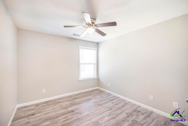 318 Flowing Meadows Drive, Kathleen, GA 31047