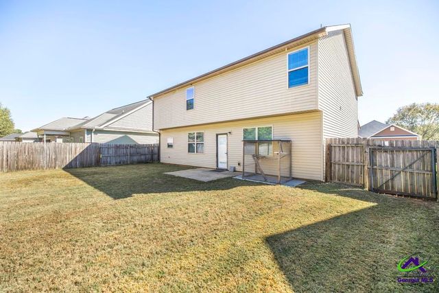 318 Flowing Meadows Drive, Kathleen, GA 31047