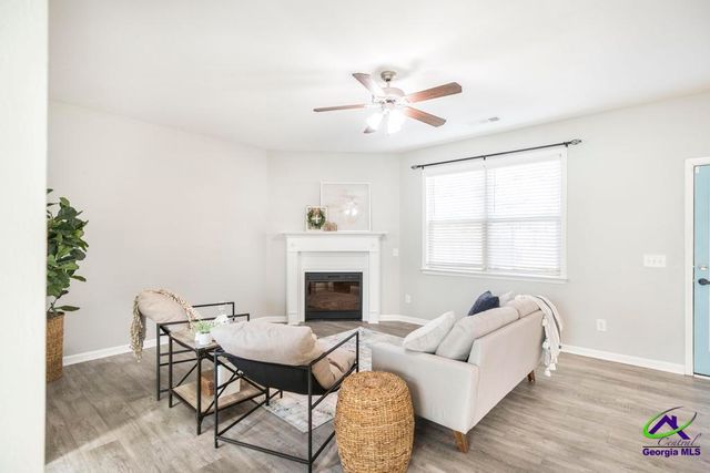 318 Flowing Meadows Drive, Kathleen, GA 31047