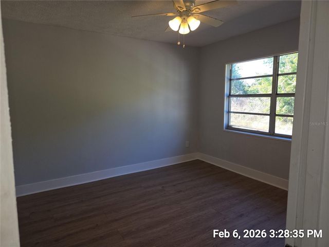 604 E COLLEGE AVENUE, Ruskin, FL 33570