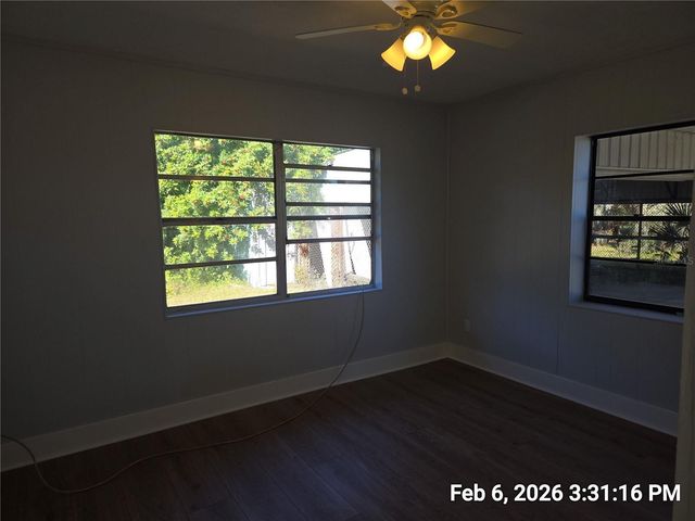 604 E COLLEGE AVENUE, Ruskin, FL 33570