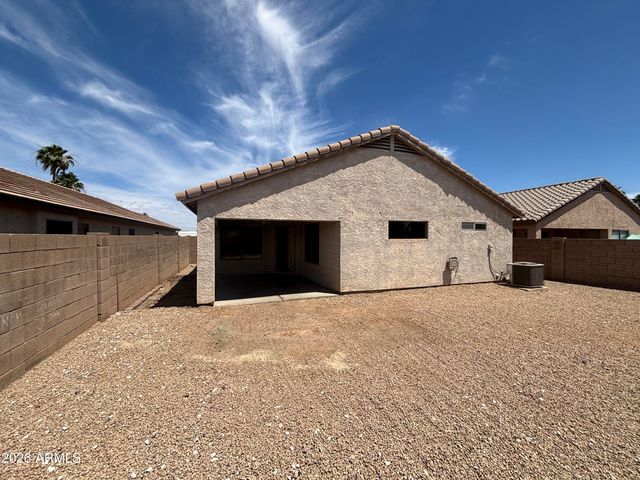 16600 N 162nd Lane, Surprise, AZ 85374