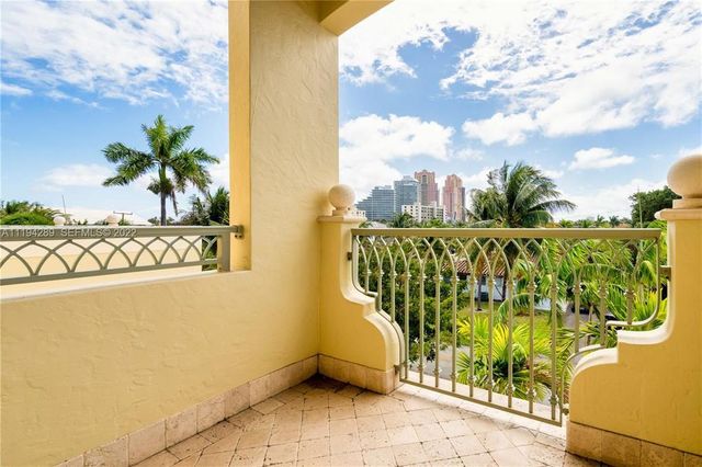 3121 NE 26th Street, Fort Lauderdale, FL 33305
