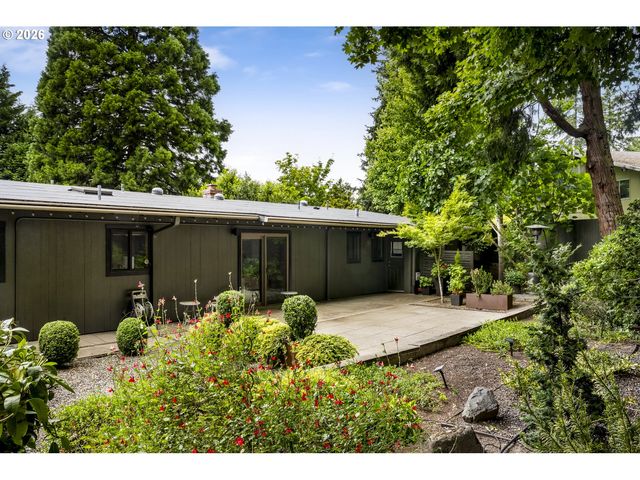 7725 Sw STEWART St, Portland, OR 97223