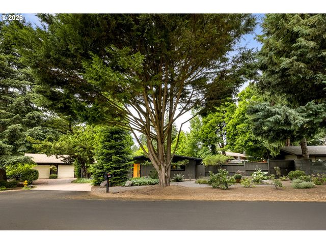 7725 Sw STEWART St, Portland, OR 97223