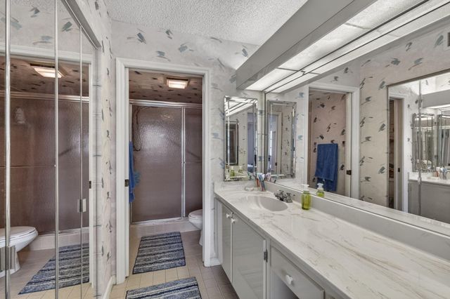 10806 W Clairmont Circle 108, Tamarac, FL 33321