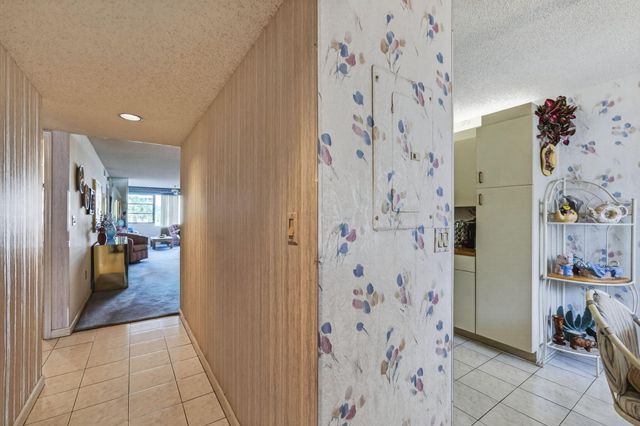 10806 W Clairmont Circle 108, Tamarac, FL 33321