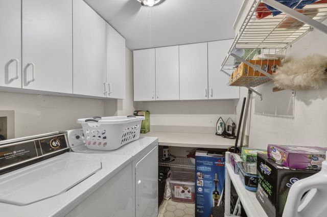 10806 W Clairmont Circle 108, Tamarac, FL 33321