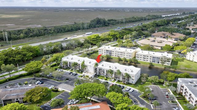 10806 W Clairmont Circle 108, Tamarac, FL 33321