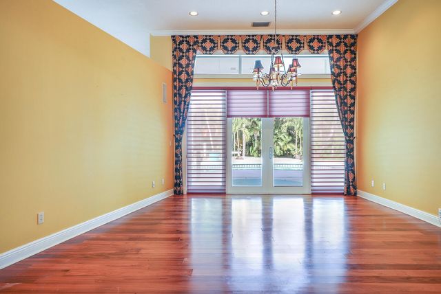 6599 140th Lane N, Palm Beach Gardens, FL 33418