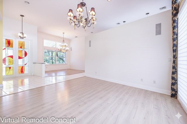 6599 140th Lane N, Palm Beach Gardens, FL 33418