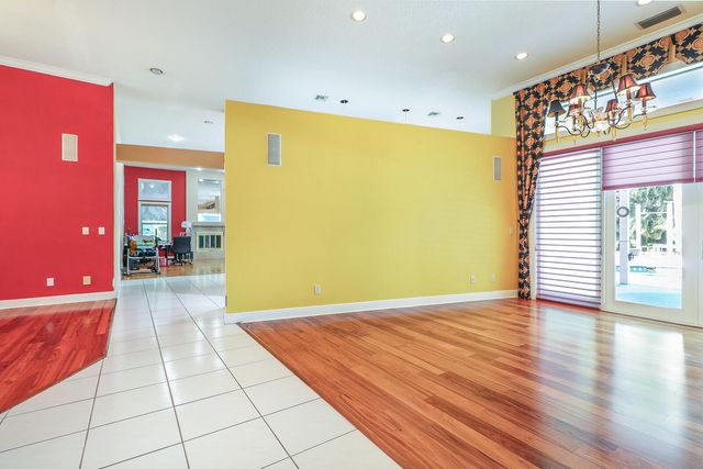 6599 140th Lane N, Palm Beach Gardens, FL 33418