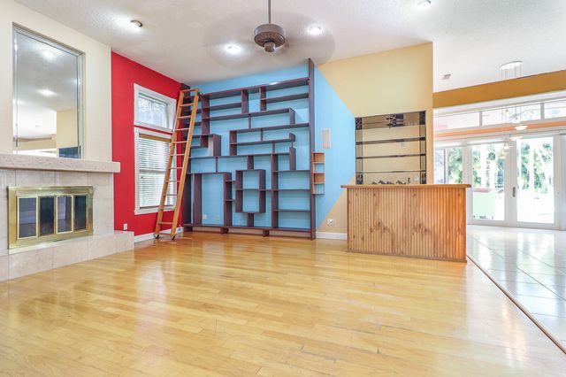 6599 140th Lane N, Palm Beach Gardens, FL 33418