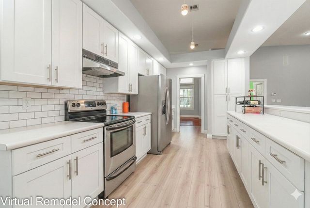 6599 140th Lane N, Palm Beach Gardens, FL 33418