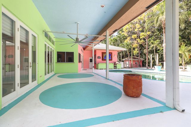 6599 140th Lane N, Palm Beach Gardens, FL 33418