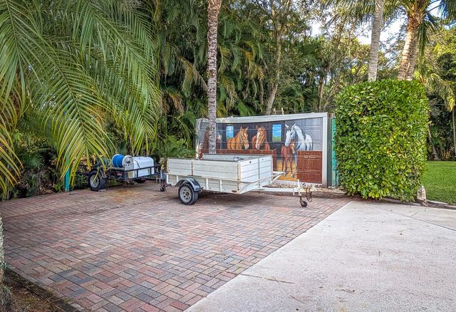 6599 140th Lane N, Palm Beach Gardens, FL 33418