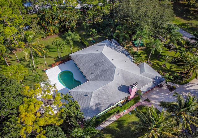 6599 140th Lane N, Palm Beach Gardens, FL 33418