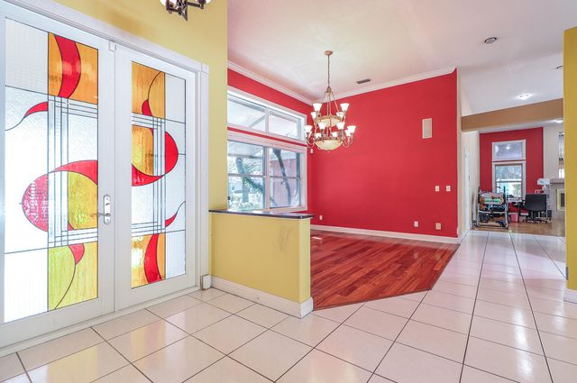 6599 140th Lane N, Palm Beach Gardens, FL 33418