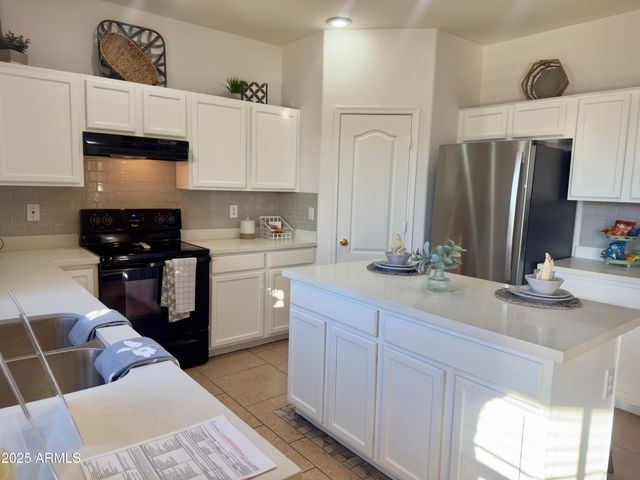 2338 N 112TH Lane, Avondale, AZ 85392