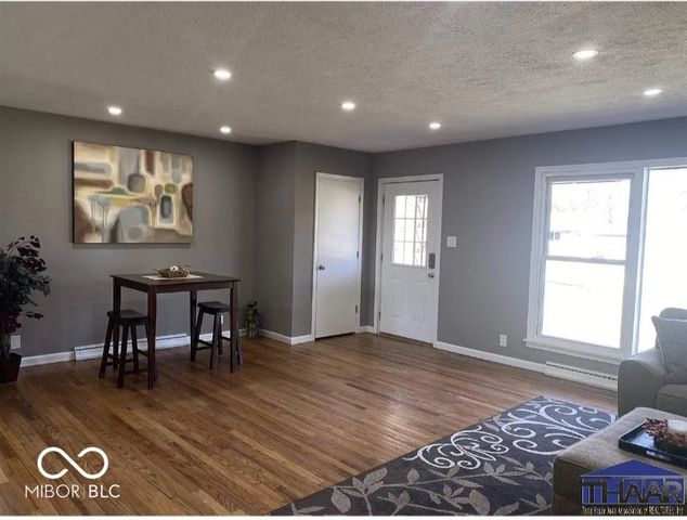 1015 Elizabeth Lane, Terre Haute, IN 47802