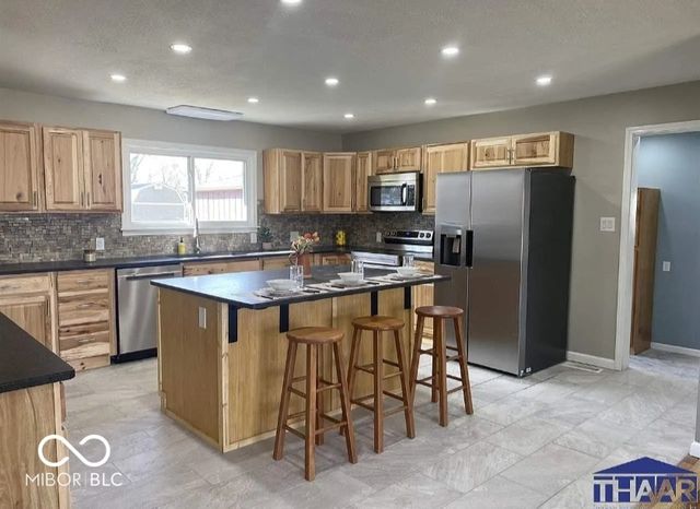 1015 Elizabeth Lane, Terre Haute, IN 47802