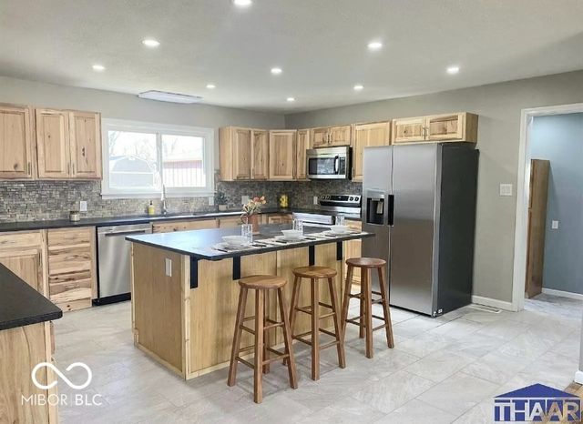 1015 Elizabeth Lane, Terre Haute, IN 47802