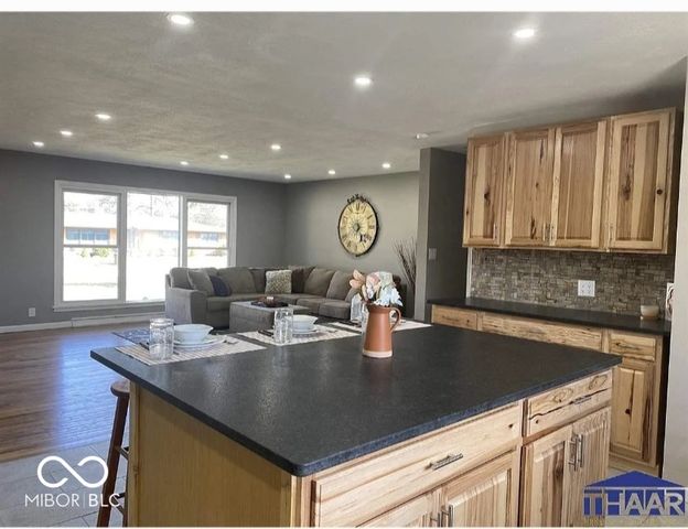 1015 Elizabeth Lane, Terre Haute, IN 47802