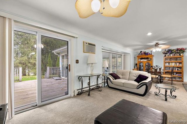 865 N Lapeer Road, Lake Orion, MI 48362