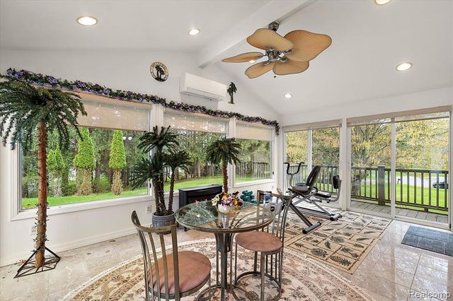 865 N Lapeer Road, Lake Orion, MI 48362