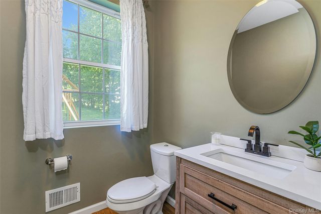 22 Theodore Trail, Carmel, NY 10512