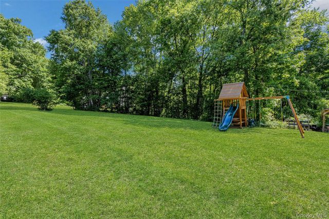 22 Theodore Trail, Carmel, NY 10512