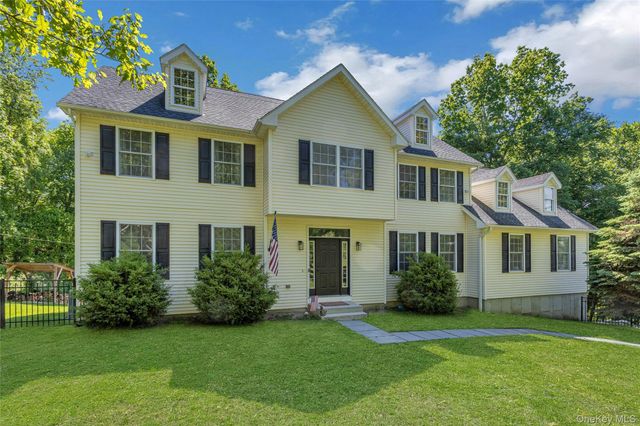 22 Theodore Trail, Carmel, NY 10512