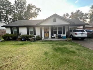 1339 MULLINS STATION RD, Memphis, TN 38134