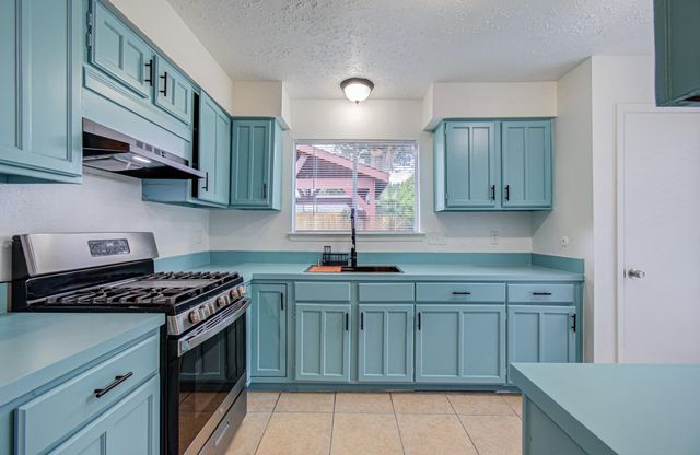 7319 Skybright Lane, Houston, TX 77095
