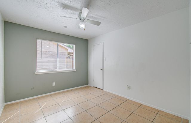 7319 Skybright Lane, Houston, TX 77095