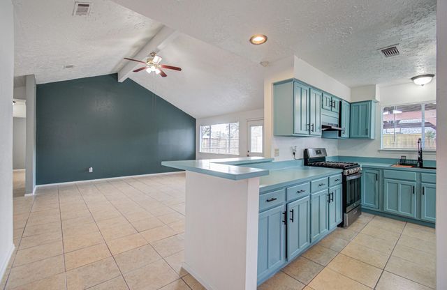 7319 Skybright Lane, Houston, TX 77095