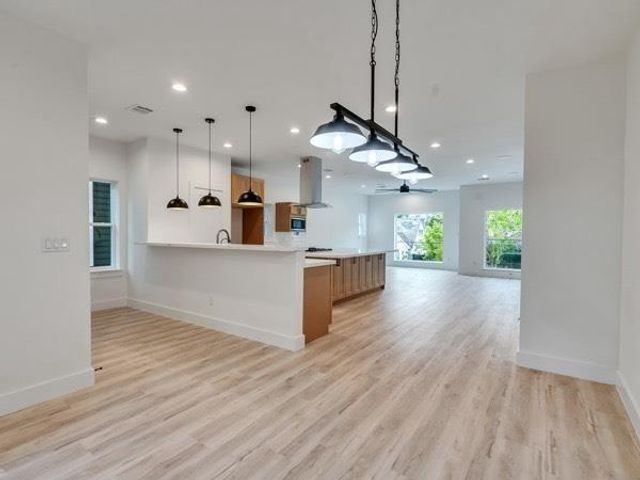 2711 Delano Street, Houston, TX 77004