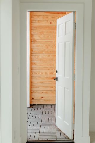 2711 Delano Street, Houston, TX 77004