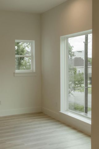 2711 Delano Street, Houston, TX 77004