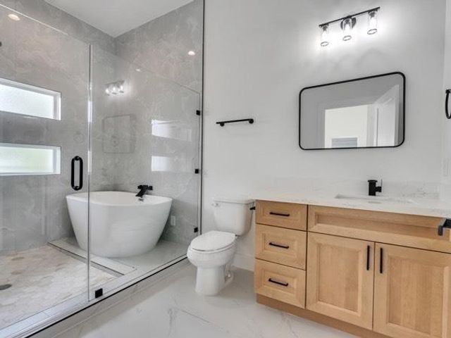 2711 Delano Street, Houston, TX 77004