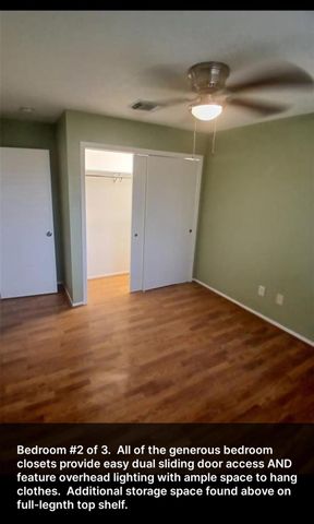 1126 E Brompton Drive, Pearland, TX 77584