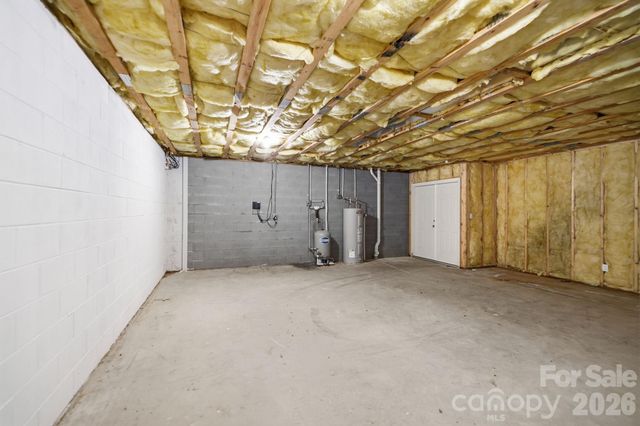 62 Chickwood Trail, Weaverville, NC 28787