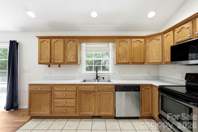62 Chickwood Trail, Weaverville, NC 28787