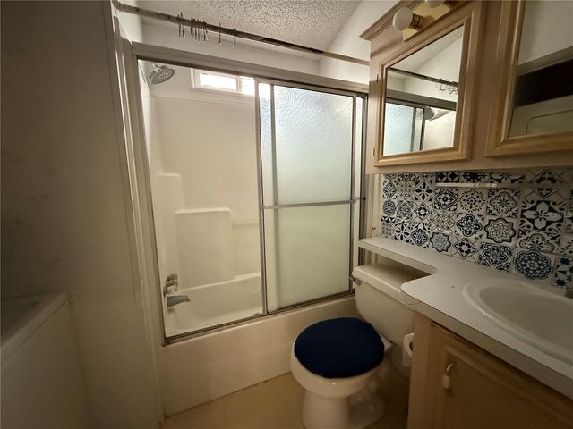 231 ST GEORGE DRIVE, Davenport, FL 33837